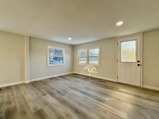 $299,900 | 201 Parade Road, Meredith, NH 03253