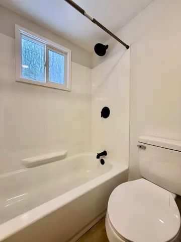 $299,900 | 201 Parade Road, Meredith, NH 03253