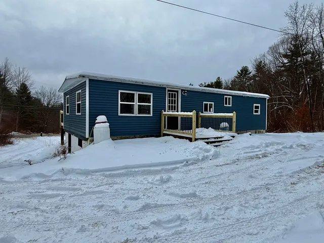 $299,900 | 201 Parade Road, Meredith, NH 03253