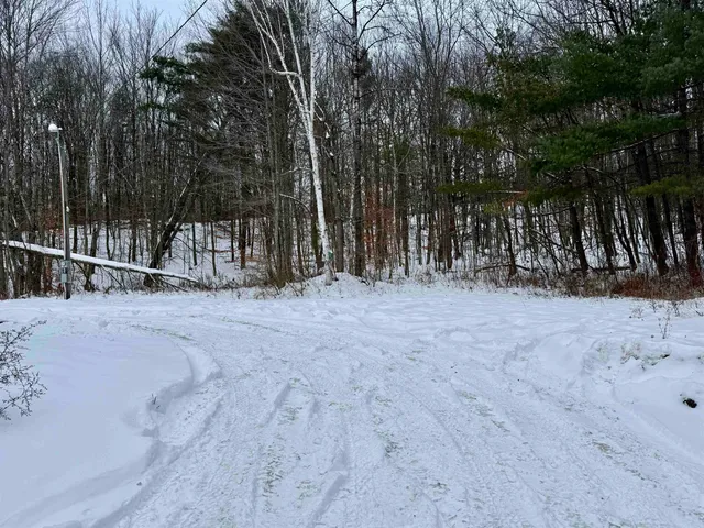 $299,900 | 201 Parade Road, Meredith, NH 03253