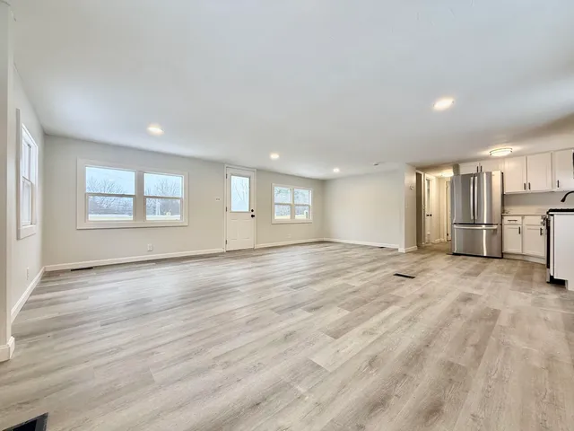 $299,900 | 201 Parade Road, Meredith, NH 03253