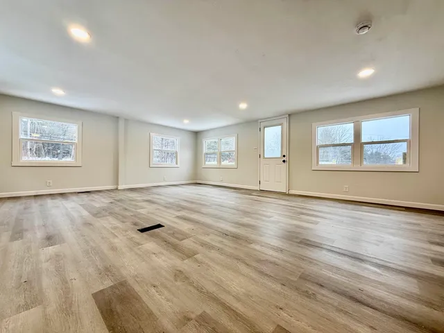 $299,900 | 201 Parade Road, Meredith, NH 03253