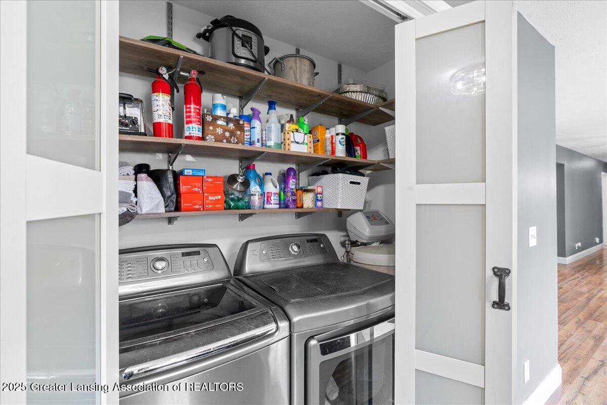 9817 Marsalle Road Portland, MI 48875 - Photo 15 of 48 Washer and Dryer