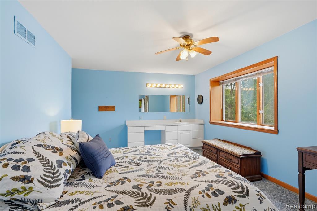11034 East Grand River Road Brighton, MI 48116 - Photo 30 of 60