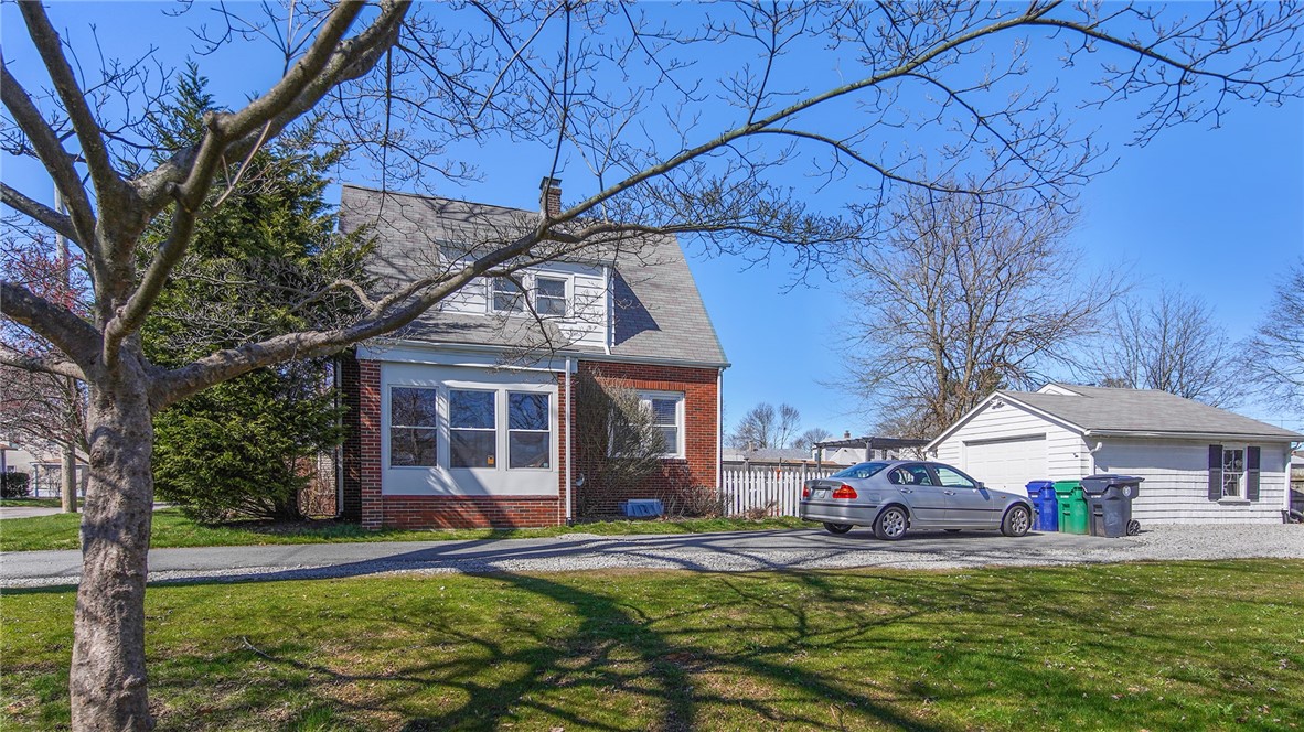 244 Tennyson Road Warwick, RI 02888 - Photo 1 of 25 Gallery Image 1