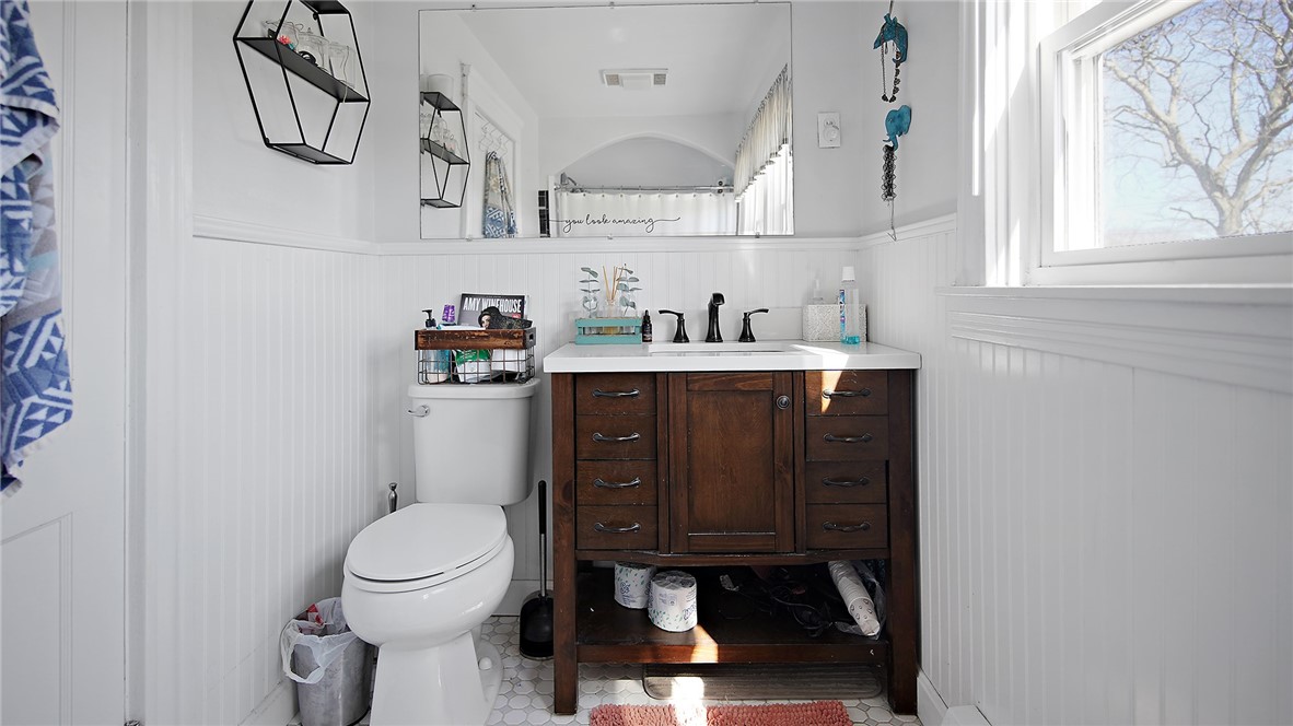 244 Tennyson Road Warwick, RI 02888 - Photo 24 of 25 Gallery Image 24