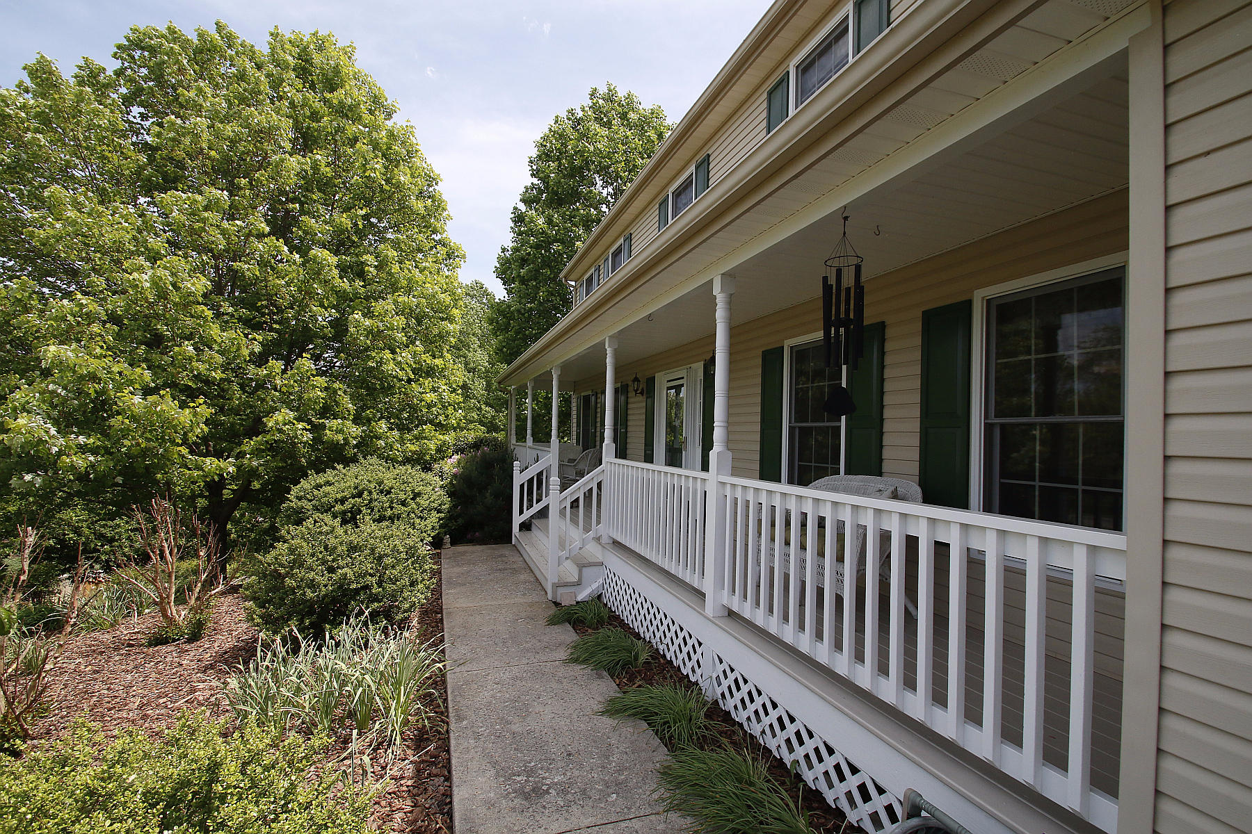 622 Stayman Road Roanoke, VA 24019 - Photo 3 of 76 _MG_1610