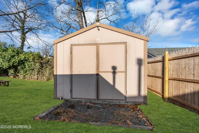 $2,600 | 1632 Farragut Avenue, Toms River, NJ 08753