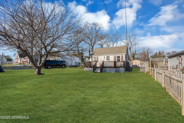 $2,600 | 1632 Farragut Avenue, Toms River, NJ 08753