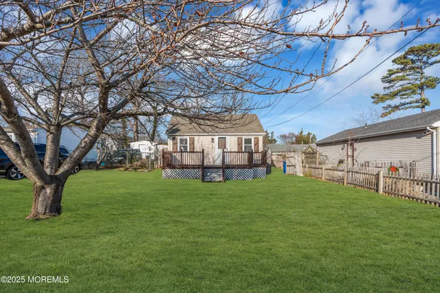 $2,600 | 1632 Farragut Avenue, Toms River, NJ 08753