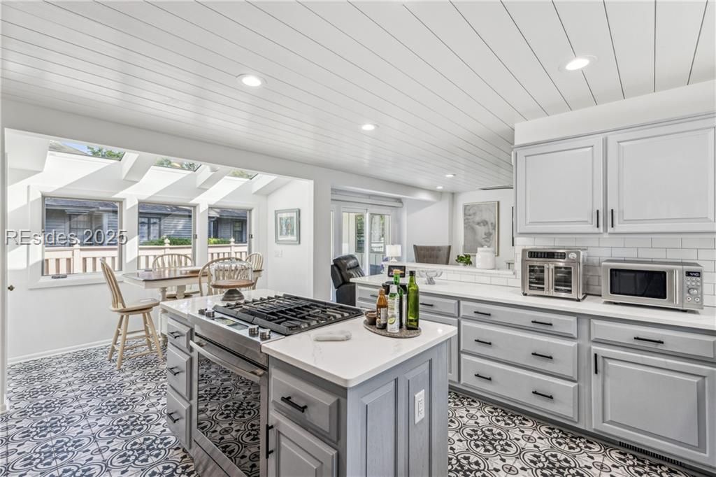 2 Red Maple Road Hilton Head Island, SC 29928 - Photo 7 of 75