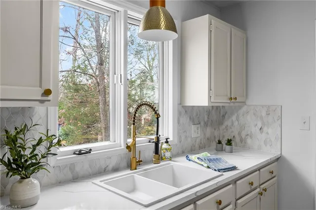 $336,900 | 2625 Merry Oaks Trail, Winston-Salem, NC 27103