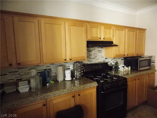 $2,750 | 1208 Olivia Parkway, Henderson, NV 89011