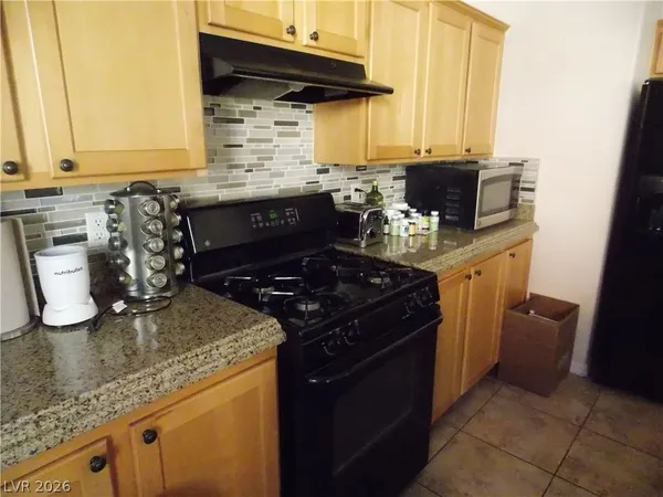 $2,750 | 1208 Olivia Parkway, Henderson, NV 89011