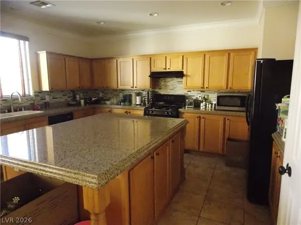 $2,750 | 1208 Olivia Parkway, Henderson, NV 89011