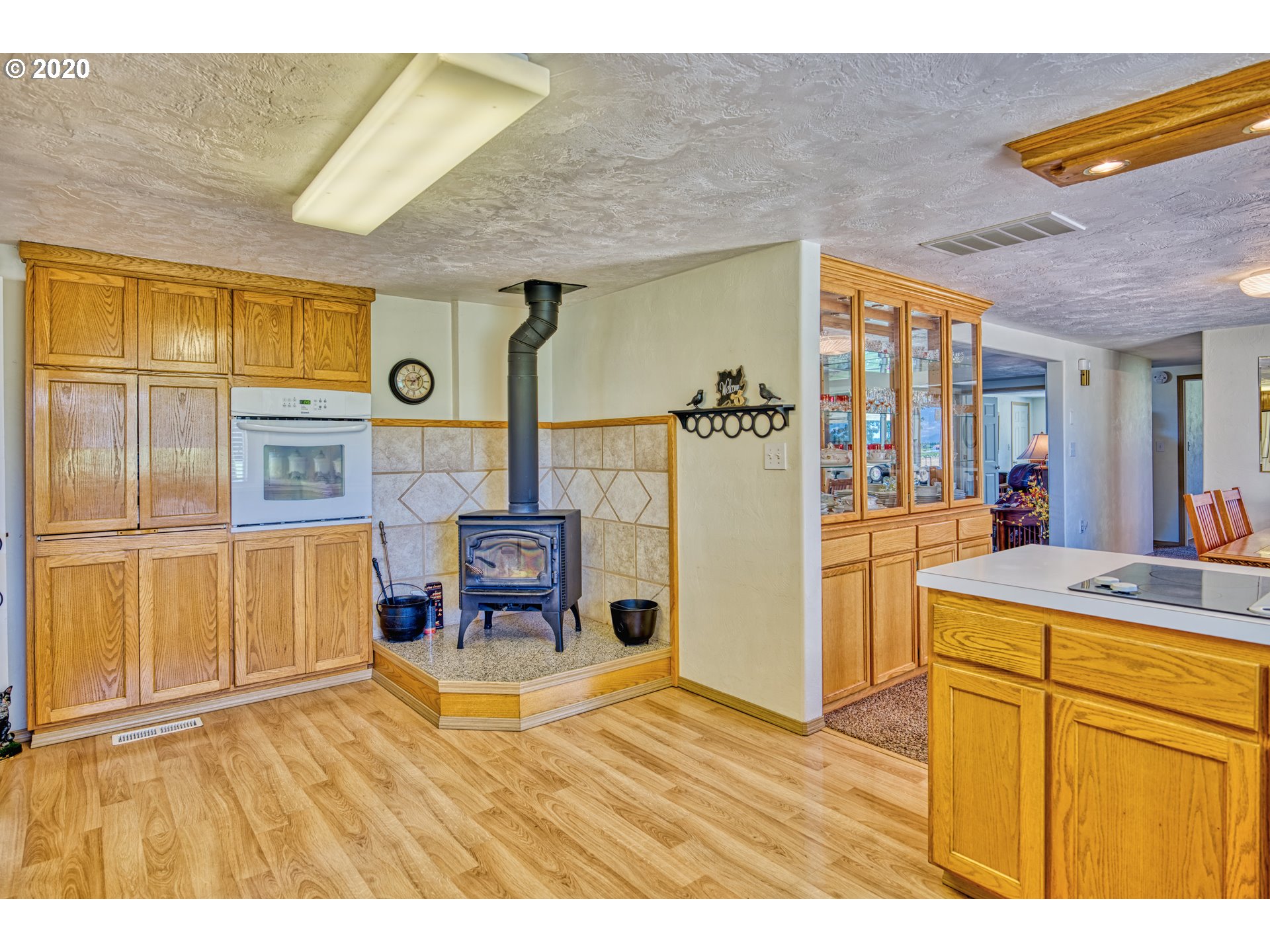 92114 Coburg Road Eugene, OR 97408 - Photo 10 of 32 Gallery Image 10