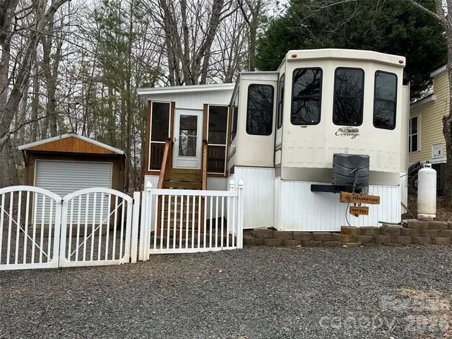 $130,000 | 112 Sparrow Lane, New London, NC 28127