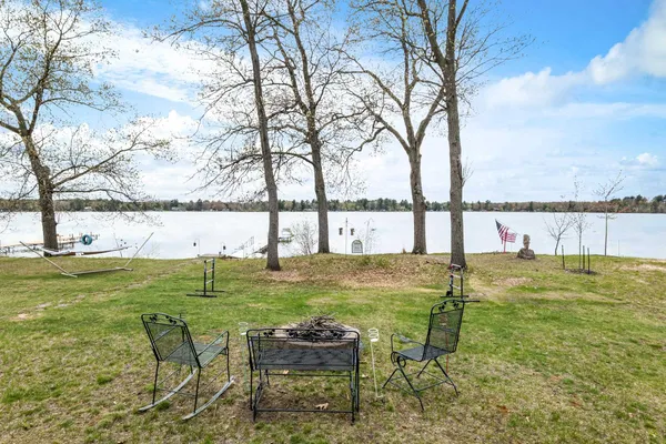 $995,000 | N8067 Tuttle Lake Road, Neshkoro, WI 54960