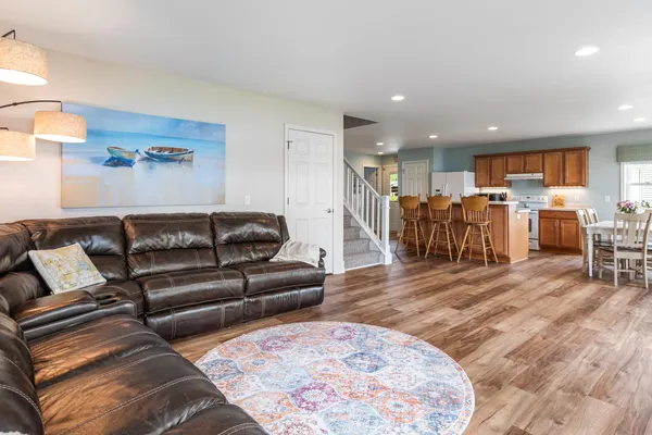 $995,000 | N8067 Tuttle Lake Road, Neshkoro, WI 54960