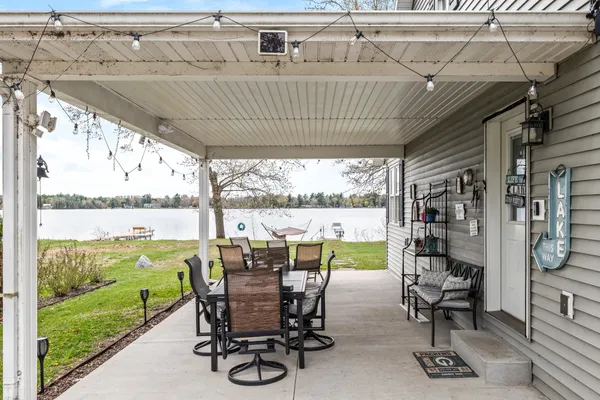 $995,000 | N8067 Tuttle Lake Road, Neshkoro, WI 54960