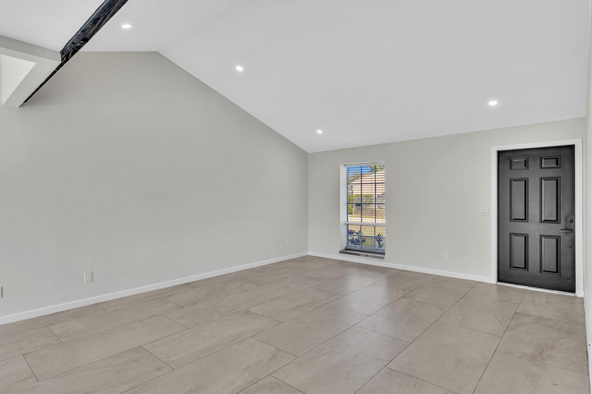 8316 Huntsman Place Boca Raton, FL 33433 - Photo 13 of 52 FPP00061