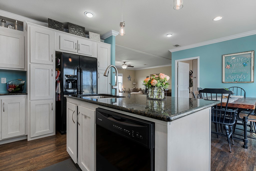 4551 Reeh Road Fredericksburg, TX 78624 - Photo 54 of 69 Gallery Image 54