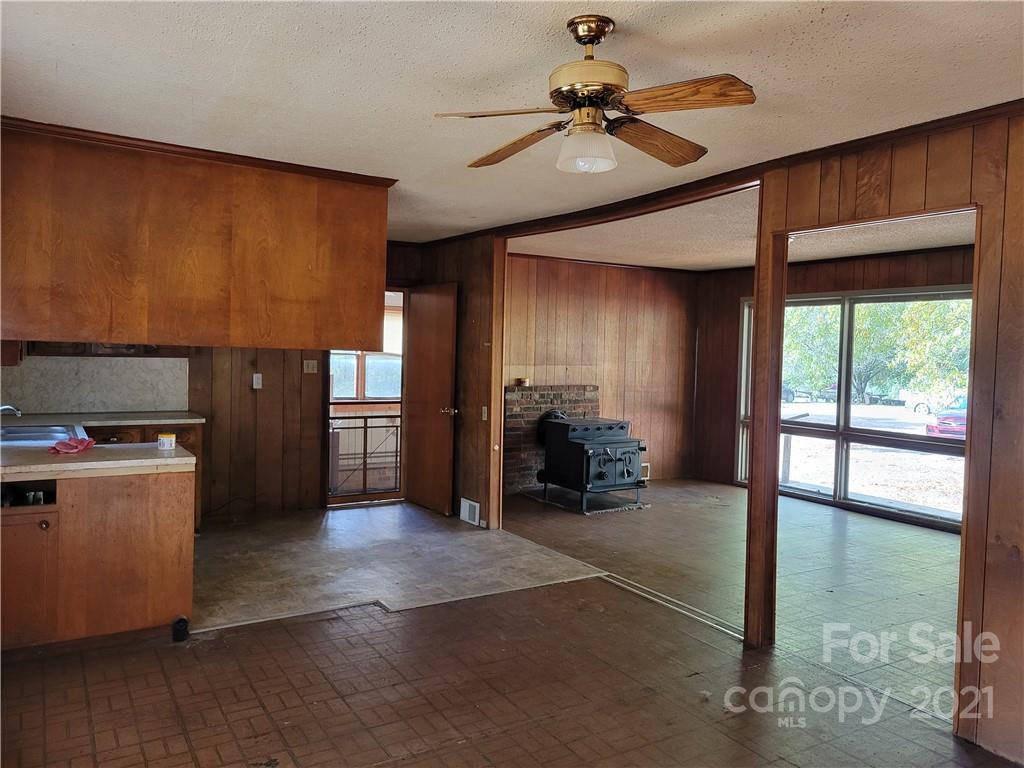 3217 Greenbriar Road Concord, NC 28025 - Photo 2 of 27 Gallery Image 2