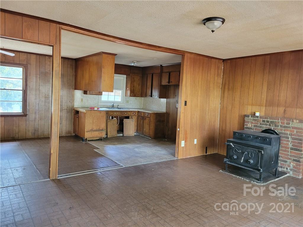 3217 Greenbriar Road Concord, NC 28025 - Photo 5 of 27 Gallery Image 5