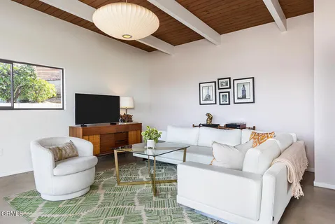 $995,000 | 877 Hillcrest Drive, Pomona, CA 91768