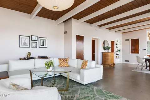 $995,000 | 877 Hillcrest Drive, Pomona, CA 91768