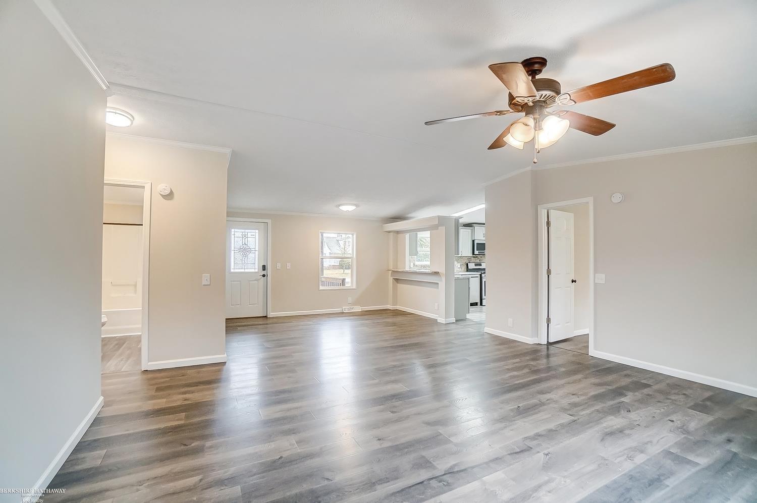 43231 Willow Road New Boston, MI 48164 - Photo 11 of 36 50102744-10.JPG