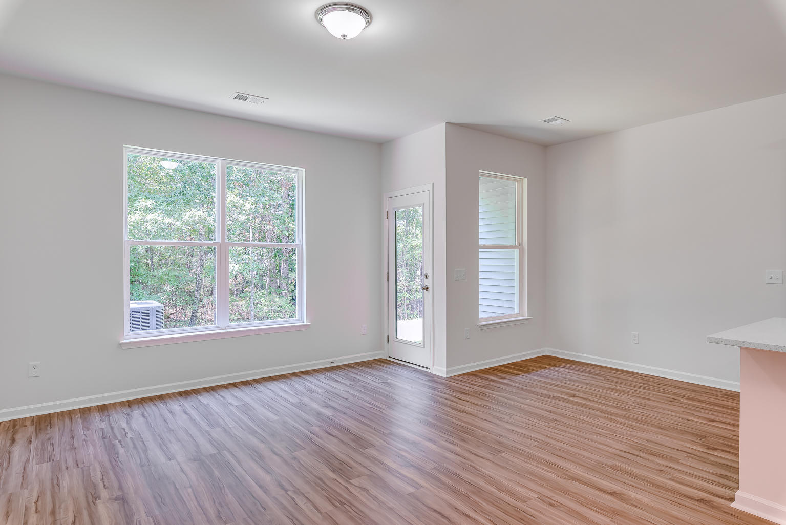 104 Alpine Road Summerville, SC 29485 - Photo 8 of 27 106alpine-15_48357792016_o