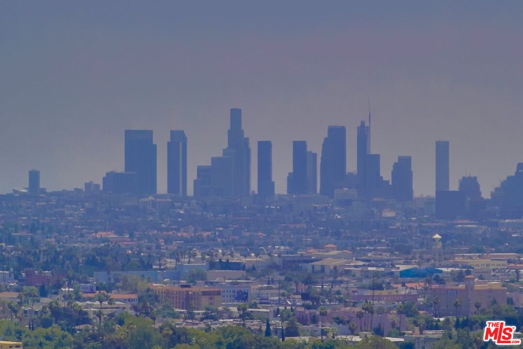 7250 Franklin Avenue, Unit 702 Los Angeles, CA 90046 - Photo 8 of 39 a view of a city with tall buildings