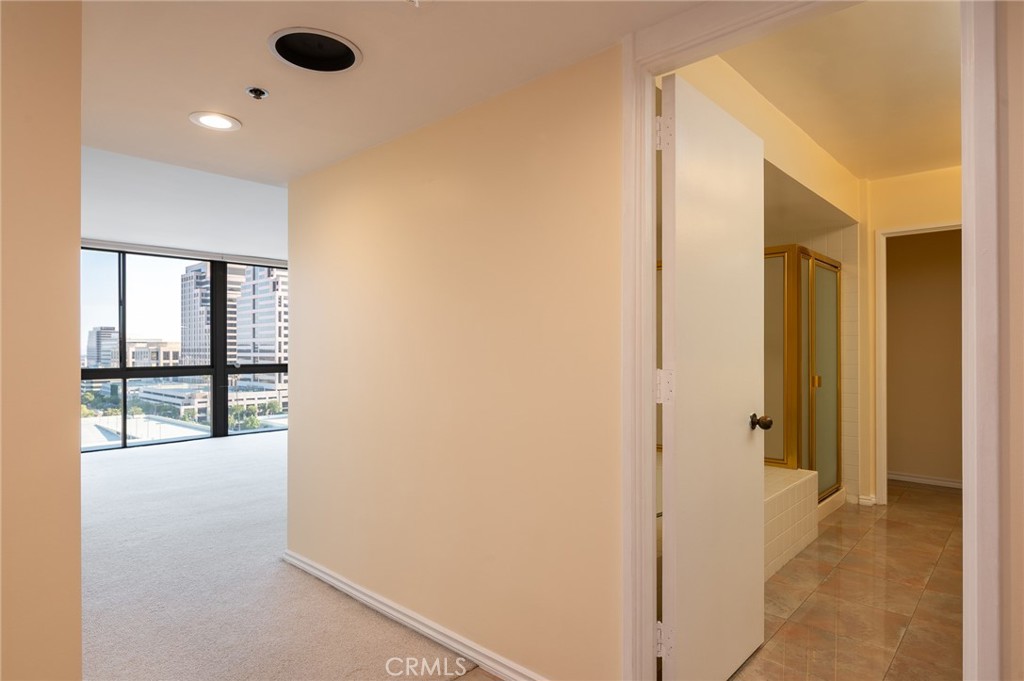 222 Monterey Road, Unit 805 Glendale, CA 91206 - Photo 26 of 49
