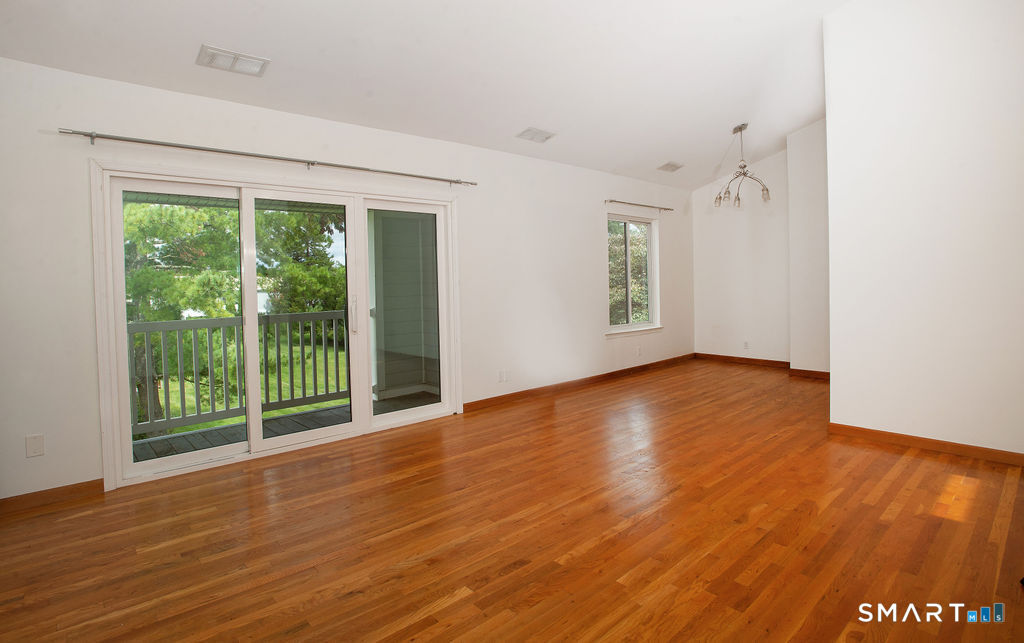 68 Lawson Lane, Unit 68 Ridgefield, CT 06877 - Photo 2 of 11 Gallery Image 2
