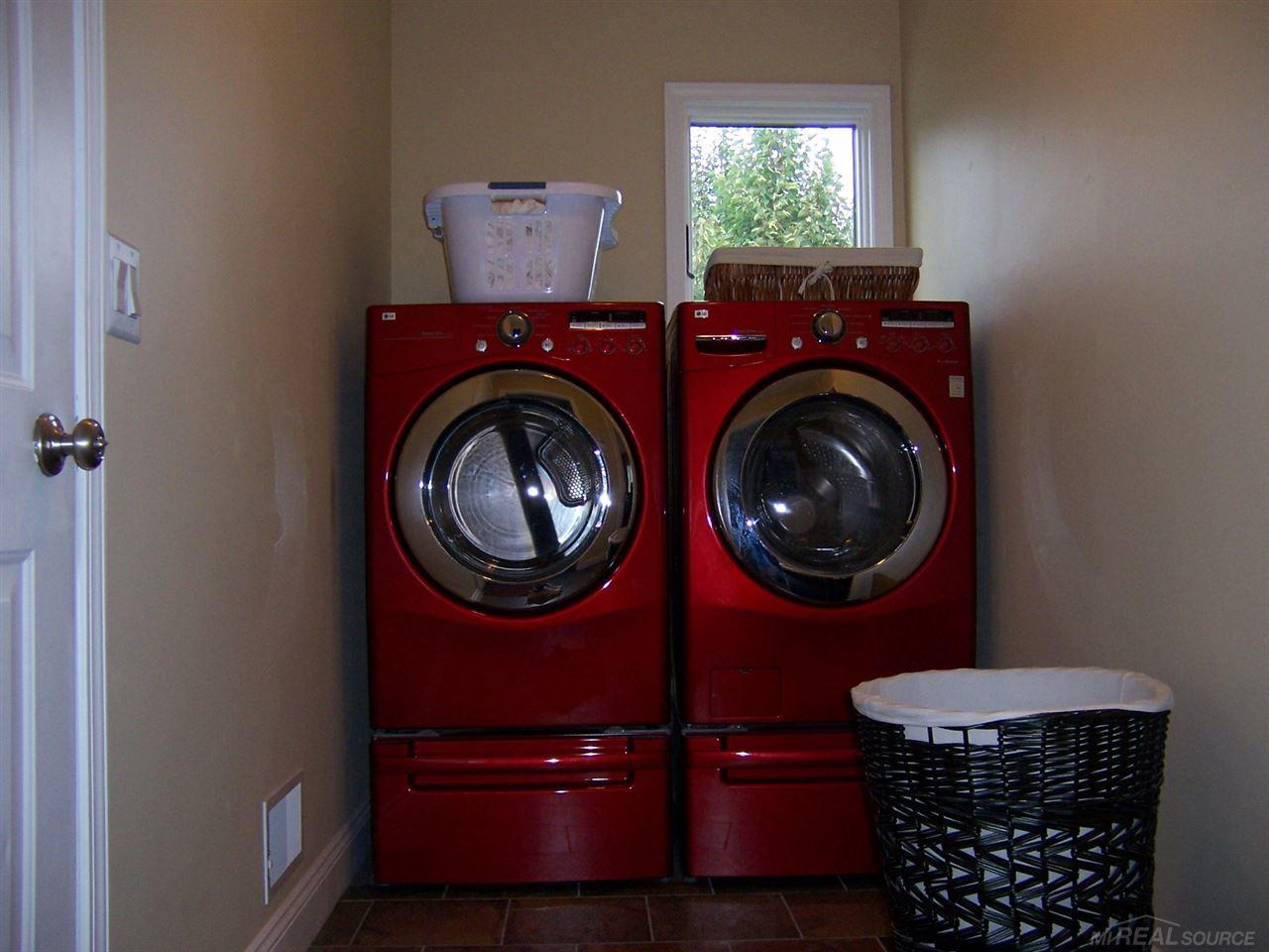 24966 Armada Ridge Road Armada, MI 48005 - Photo 23 of 24 31261777-22.JPG