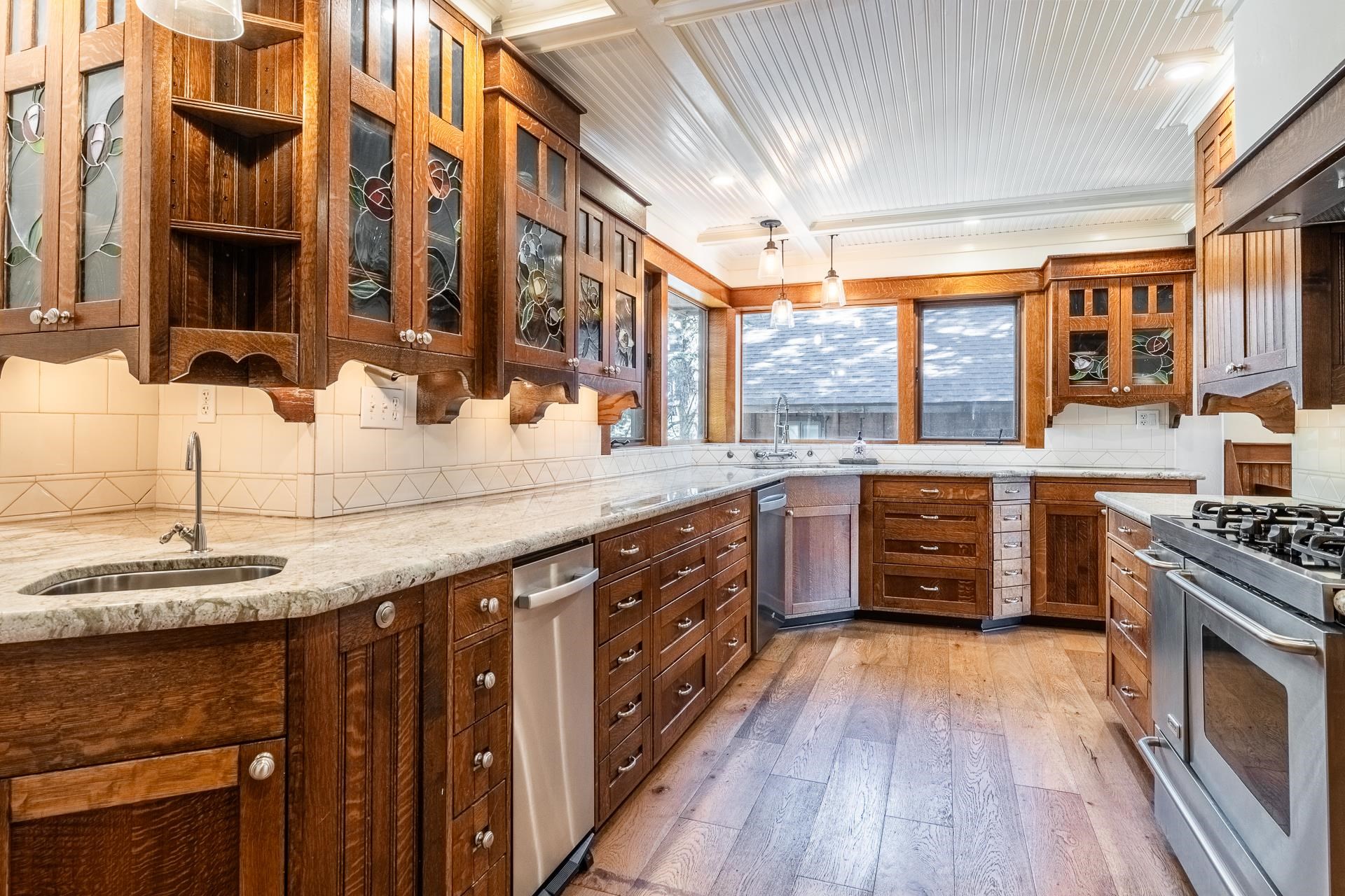 36 Grindelwald Road Mammoth Lakes, CA 93546 - Photo 4 of 54 Gallery Image 4
