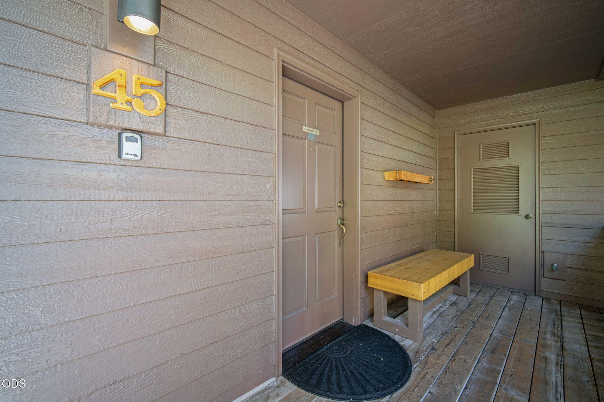 57402 Beaver Ridge Loop, Unit 45 Sunriver, OR 97707 - Photo 4 of 36 Gallery Image 4