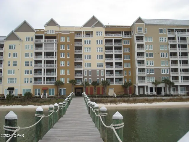 $900,000 | 3001 West 10th Street, Unit 203, Panama City, FL 32401