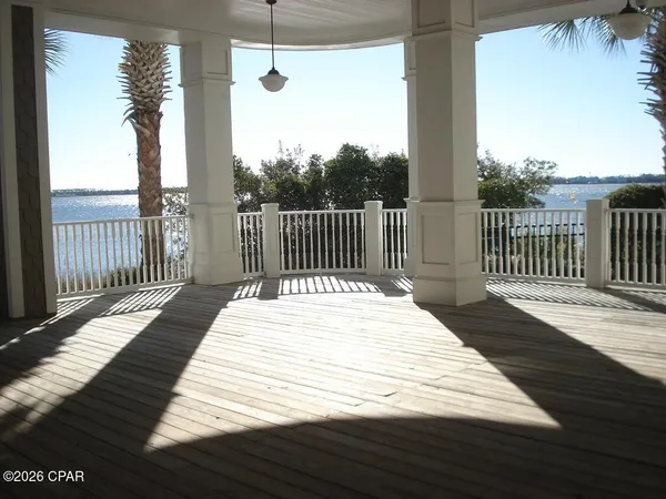 $900,000 | 3001 West 10th Street, Unit 203, Panama City, FL 32401