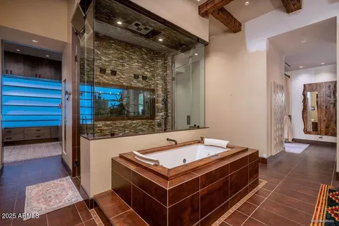 $17,500,000 | 21423 South 147th Street, Gilbert, AZ 85298