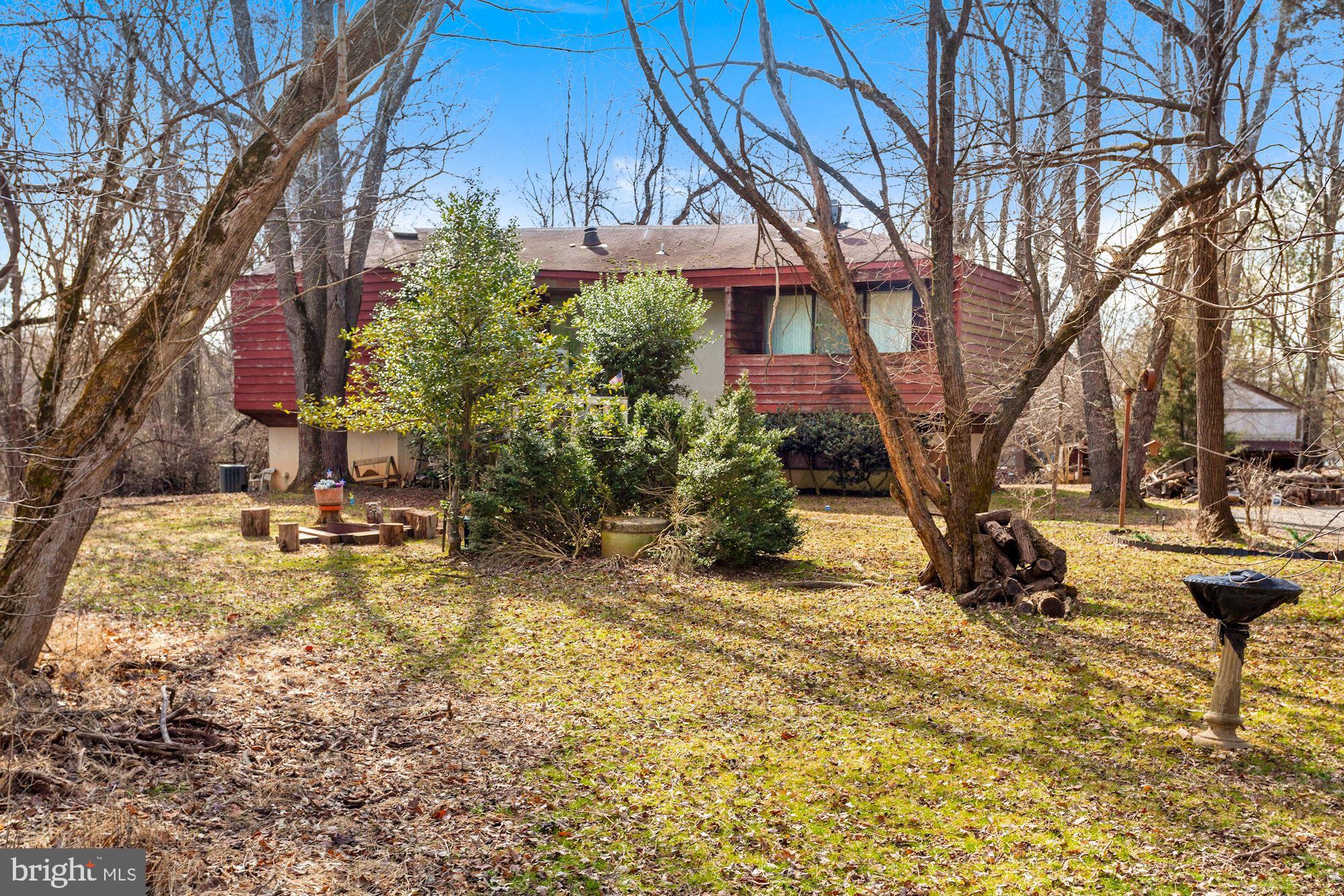700 Seneca Road Great Falls, VA 22066 - Photo 11 of 27 Gallery Image 11