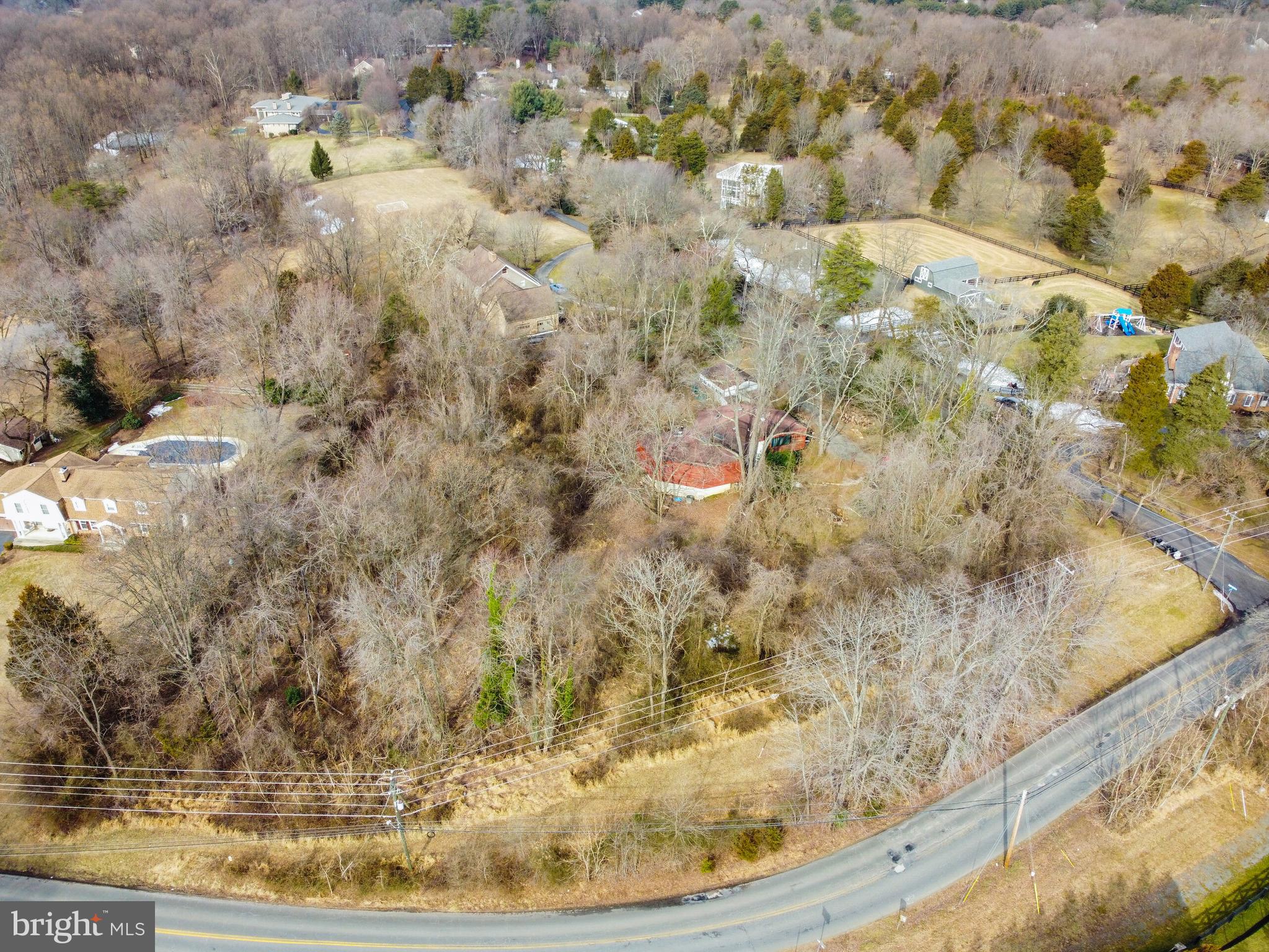 700 Seneca Road Great Falls, VA 22066 - Photo 14 of 27 Gallery Image 14