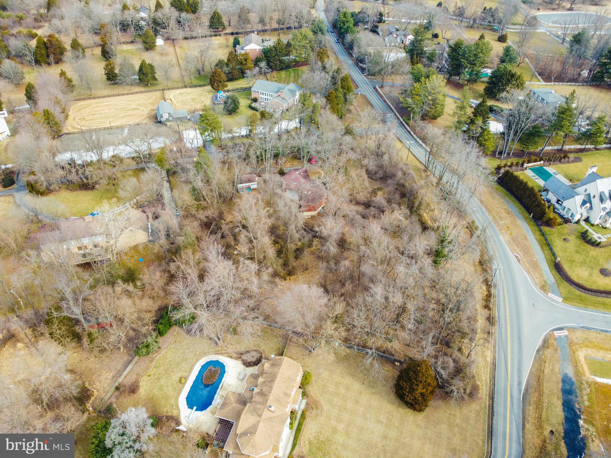 700 Seneca Road Great Falls, VA 22066 - Photo 20 of 27 Gallery Image 20