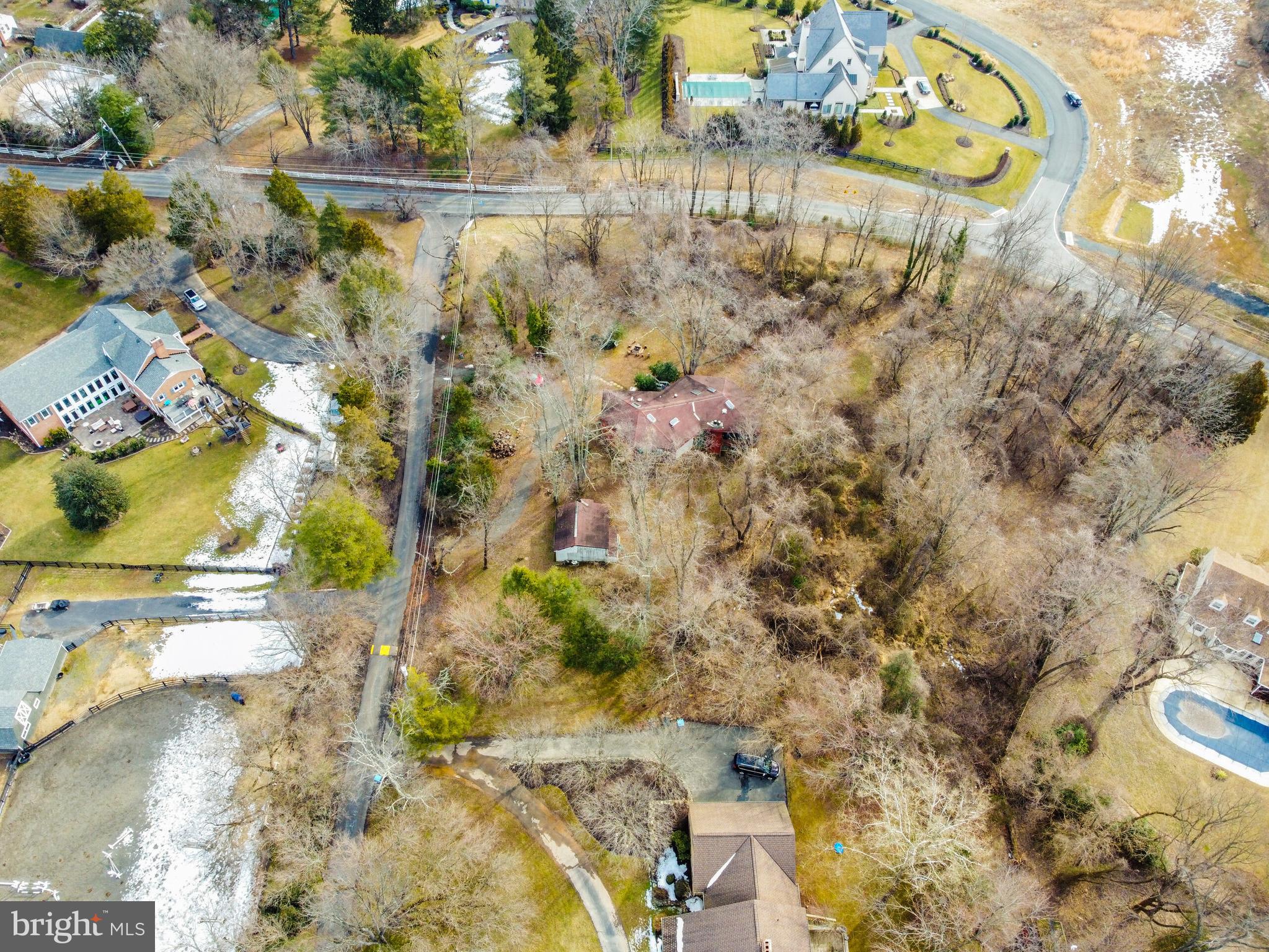700 Seneca Road Great Falls, VA 22066 - Photo 22 of 27 Gallery Image 22