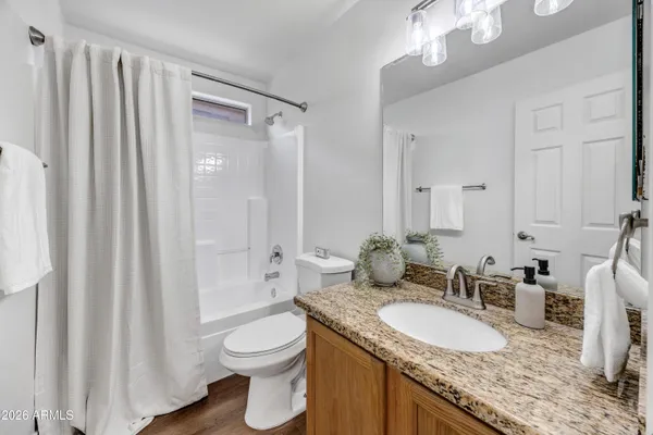 $629,999 | 843 West Bruce Avenue, Gilbert, AZ 85233