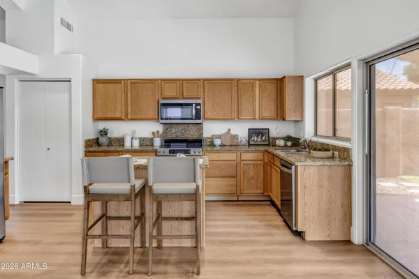 $629,999 | 843 West Bruce Avenue, Gilbert, AZ 85233