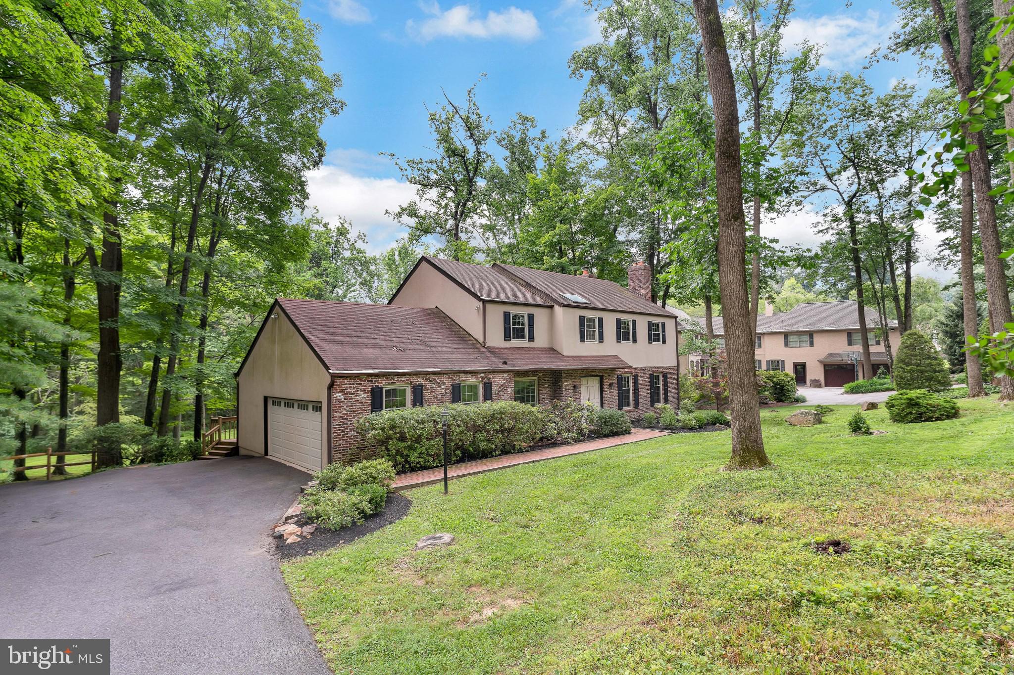 213 Hansell Road Newtown Square, PA 19073 - Photo 2 of 39