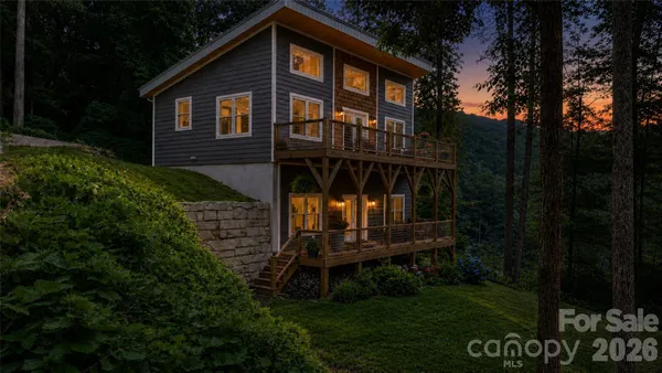 $519,000 | 19 Sassafras Valley Road, Swannanoa, NC 28778