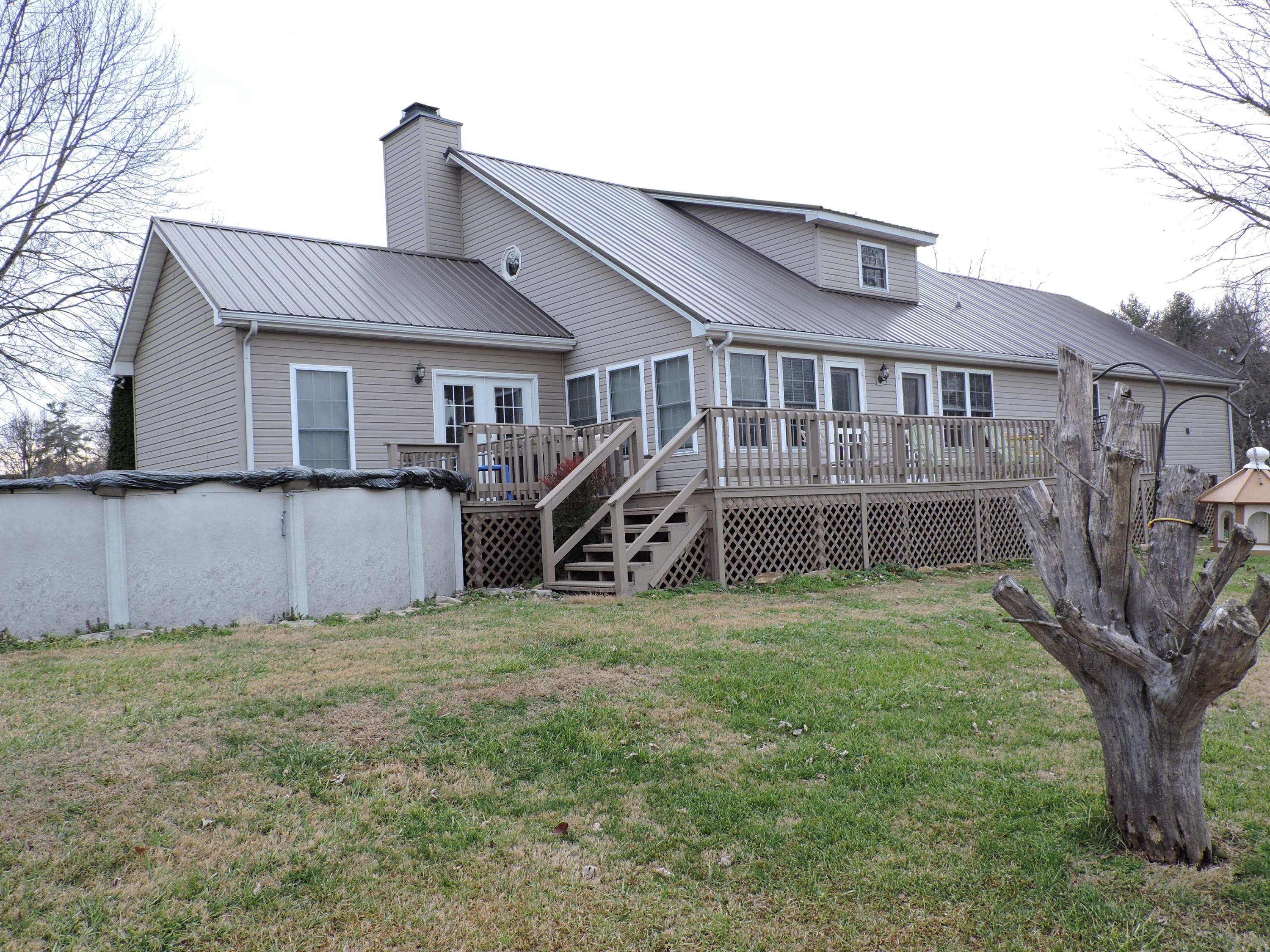 2258 Open Range Road Crossville, TN 38555 - Photo 3 of 34 Back